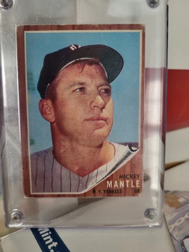1962 Topps Set-Break #200 Mickey Mantle 