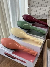 La Bonne Brosse N.03 boar bristle brush The Shine & Care Hair Brush