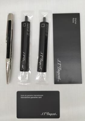 S.T. Dupont ボールペン 405674 専用ケース付き S.T.Dupont DEFI 405674 Black & Silver Ballpoint Pen w/Box 2Refills