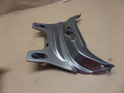 h 2006 SUZUKI AN400 BURGMAN CENTER PILLION BACKREST FRONT COVER
