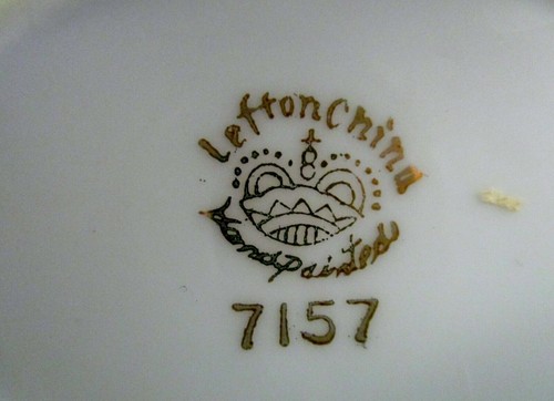 Lefton China #7157 Wildflower Hand Painted Lidded Sauce Bowl - Picture 6 of 6