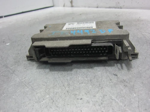 46555914 Centralita Motor Uce para FIAT SEICENTO (187) Active 2002 1637889 - Imagen 4 de 4