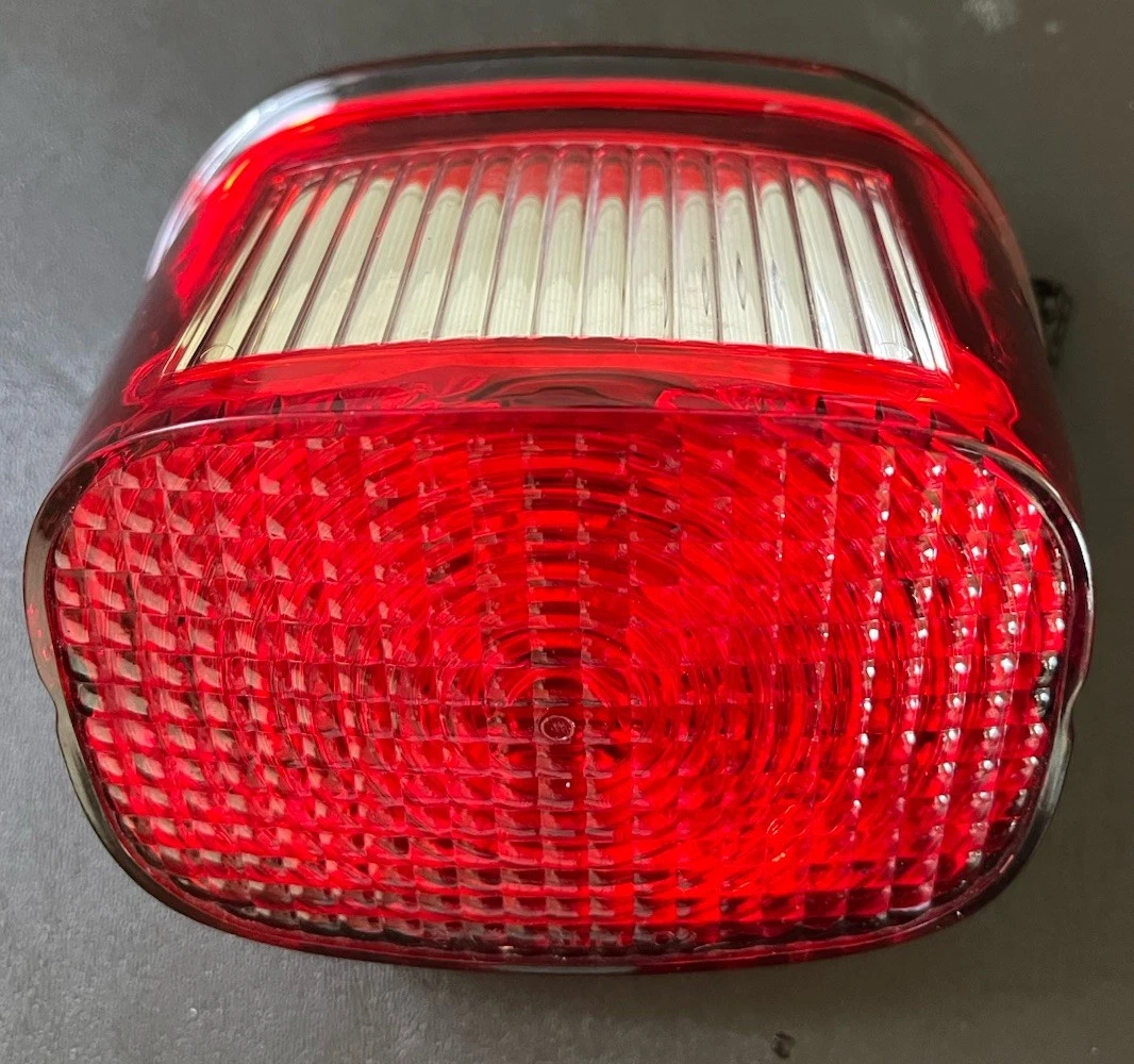 ビンテージ　テールランプ　Harley-Davidson Harley-Davidson Motorcycle Rear & Brake Light Assemblies for