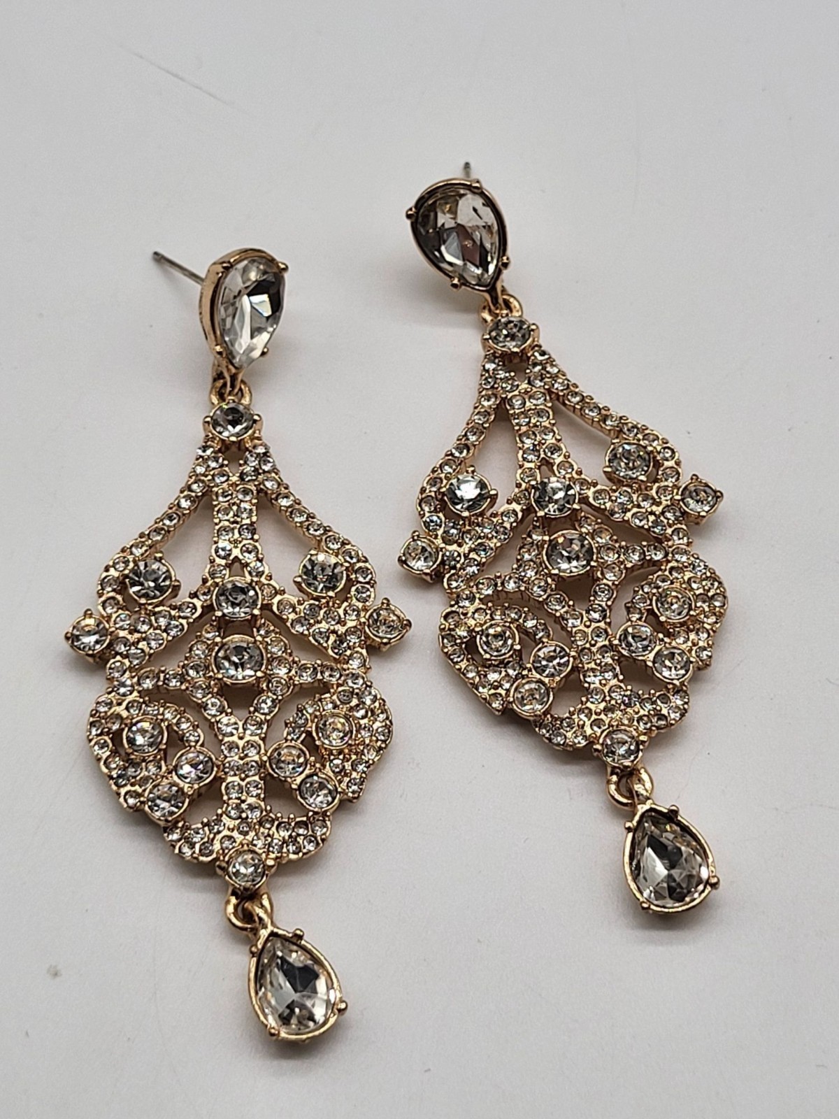 Gemma Layne Openwork Statement Drop Dangle Chande… - image 2