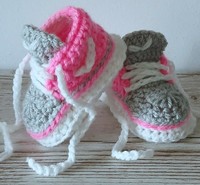 NEW BABY CROCHET SHOES TRAINERS SNEAKERS BOOTIES  warm shoes BOOTS