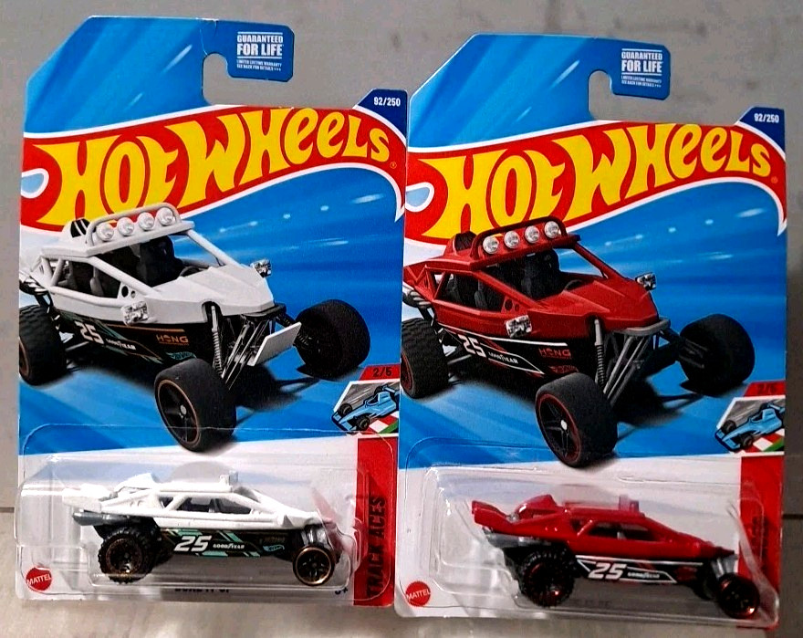 Hot Wheels Dune It Up - 2025 Track Aces 92/250 White and Red Lot of 2 NEW