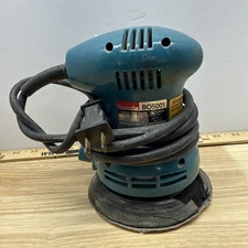 Makita BO5001 120V - 1.7 A 10000 OPM corded orbital 4" Palm sander