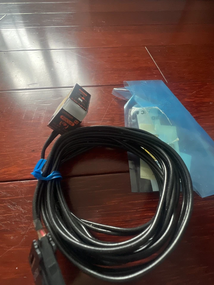 Omron E3C-LD11 Digital Amplifier E3CLD11 Photoelectric Sensor - Image 2 of 2