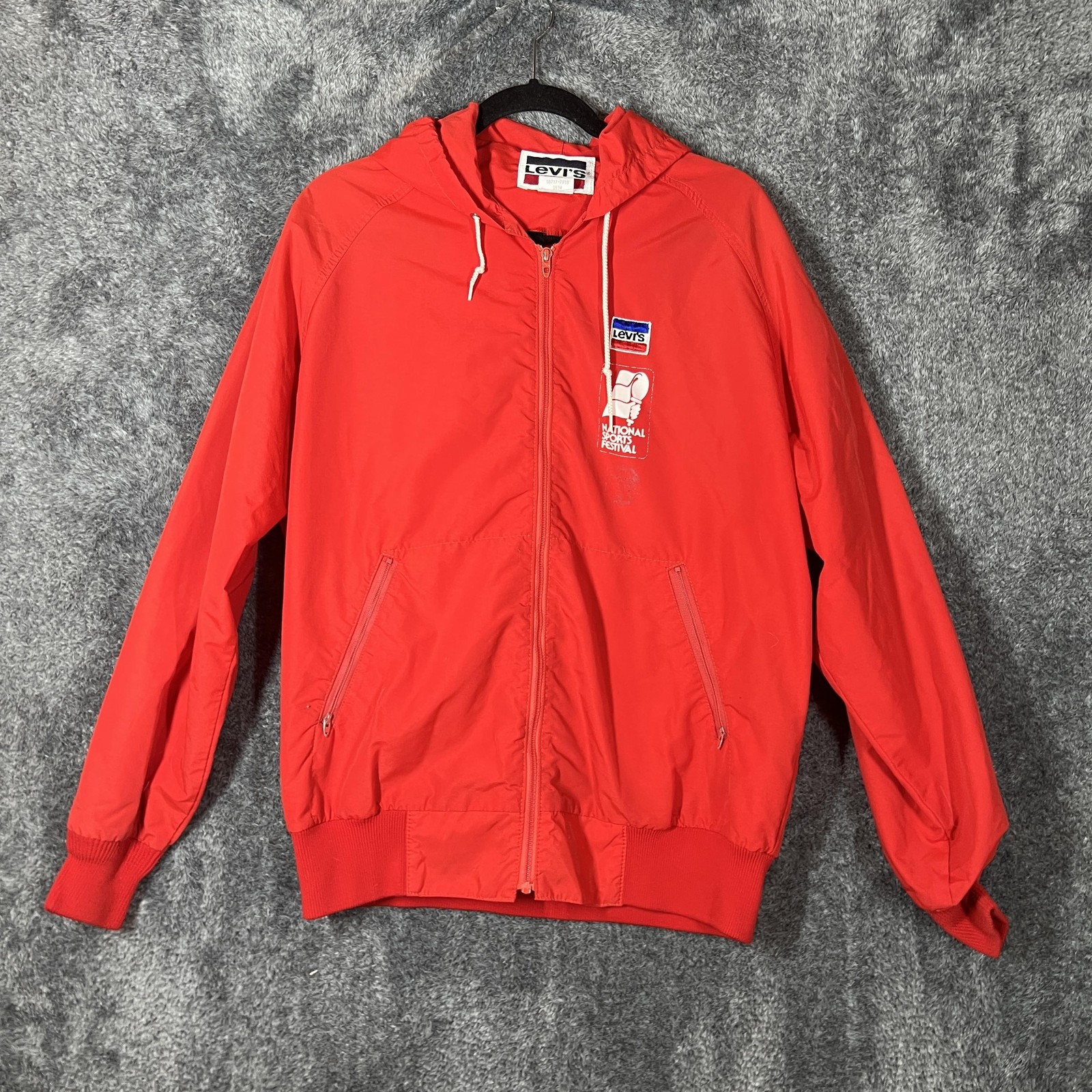 Vintage Levi's Jacket Mens Large Red Hooded National Sports Festival Windbreaker