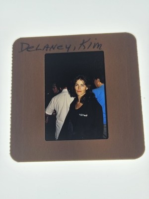 KIM DELANEY ACTRESS VINTAGE PHOTO SLIDE