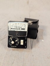 Vintage Wein Honeywell Flash Meter WP500B with Leather Case