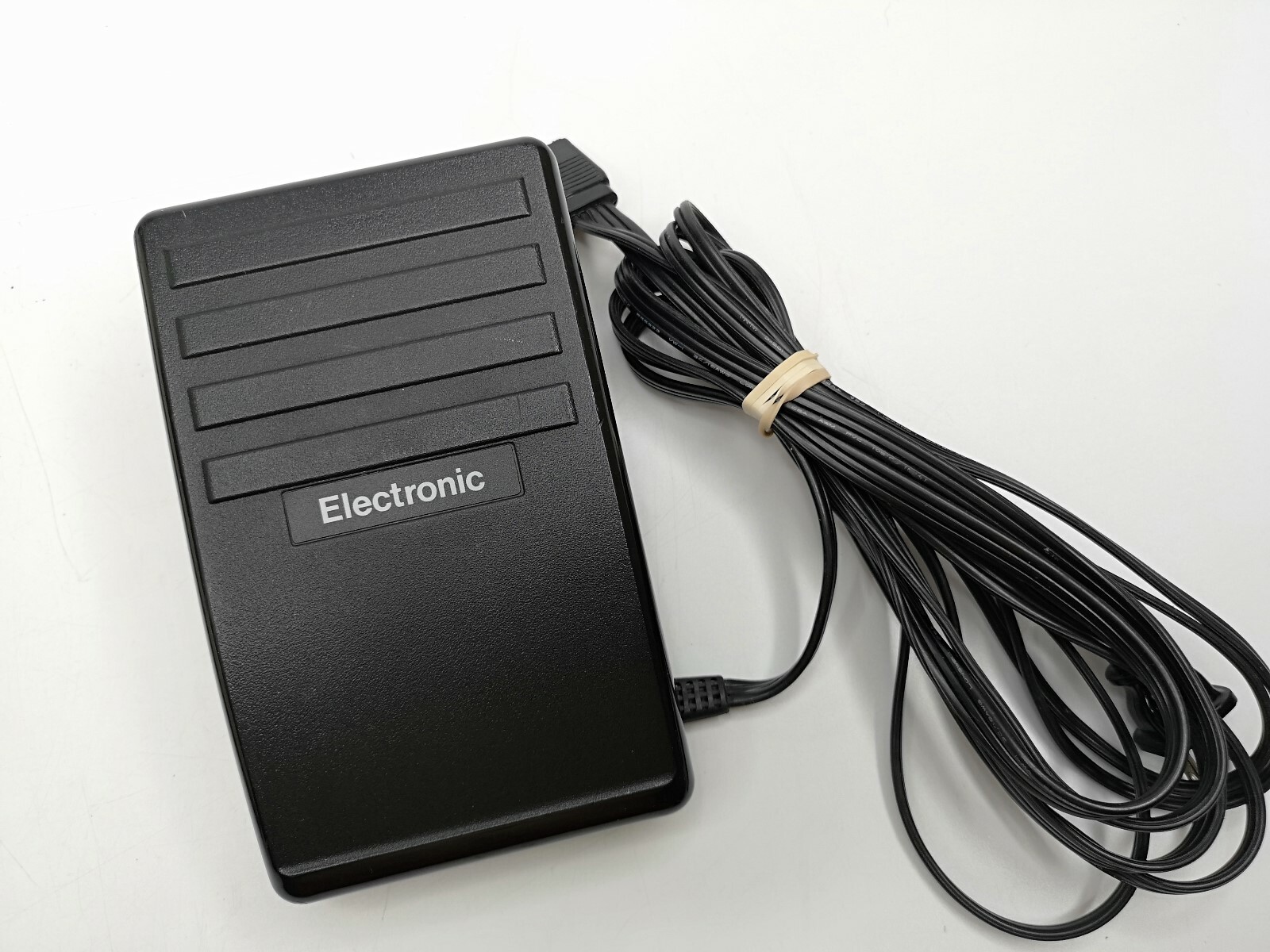 Sears Kenmore Sewing Machine Model 385 120V, Serial 93093647 W Pedal and Power eBay