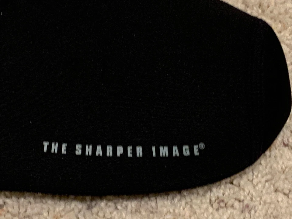 Funda de enfriamiento de vino aislada Go Chill de Sharper Image Foto 4 de 4