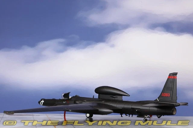 Hobby Master 1:72 U-2S Dragon Lady USAF 99th ERS, 9th RW #80-1083 Foto 2 de 4