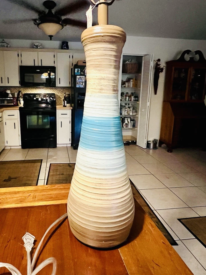 Lámpara de Mesa Reloj de Arena Acanalado Ocean Surf Arena Tonificada Tierra y Mar Costa Aqua 31" Foto 2 de 4