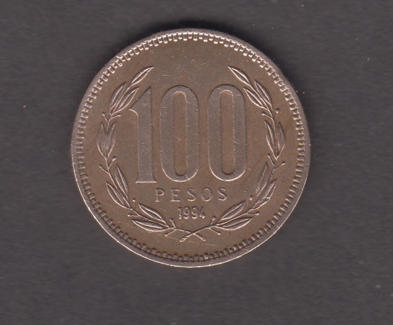 Chile 1994. 100 Pesos. The arms of Chile. Laurel wreath. KM# 226