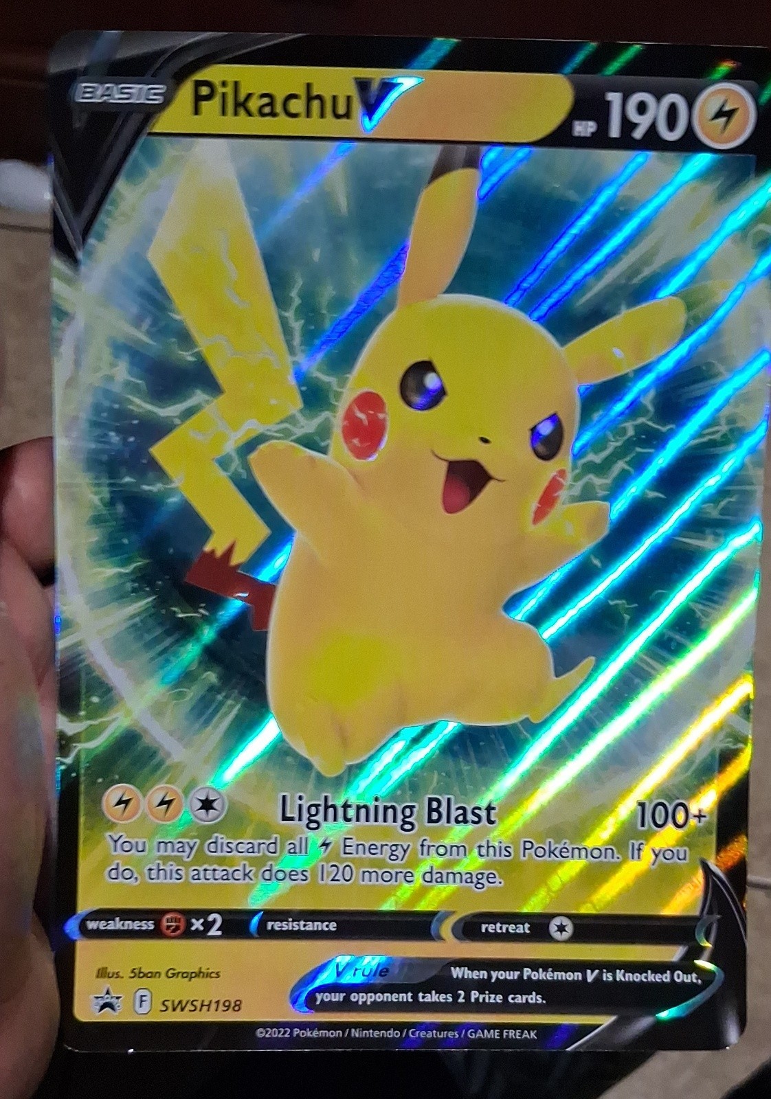 Pikachu V SWSH198 Jumbo Cards Holo