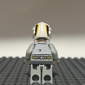 LEGO Star Wars Sandspeeder Gunner Minifigure sw0881 75204 - 1O