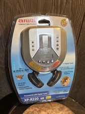 Aiwa portable Compact Disc Player AM/FM Stereo XP-R220 with original Headphones