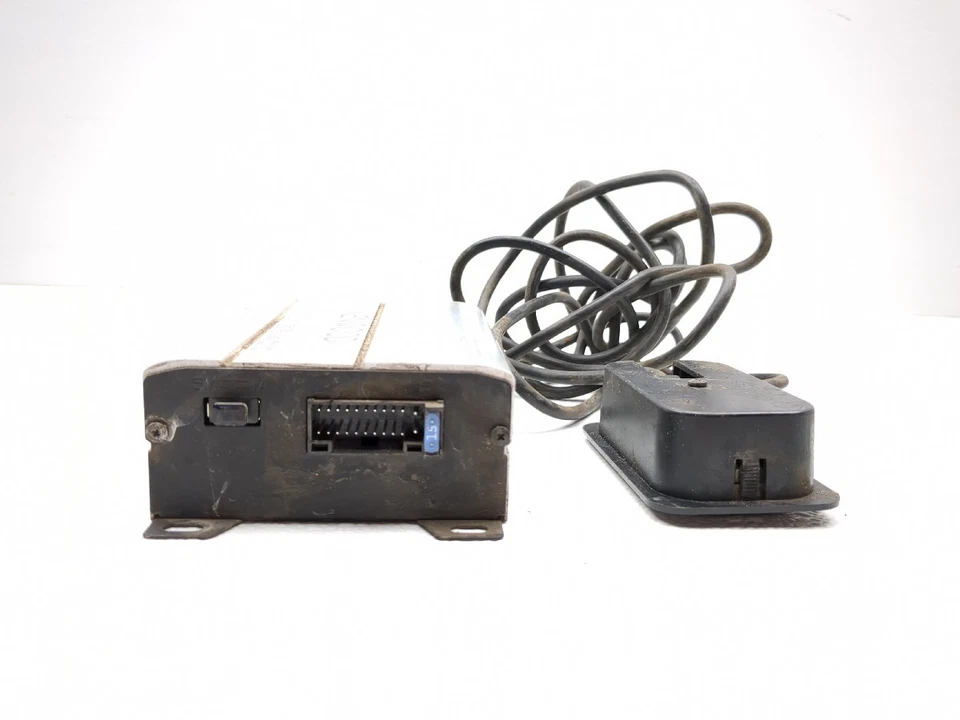 Amplificador 15 16 Can Am Maverick 1000R Turbo XDS KENWOOD 400W KAC-M1824BT Foto 3 de 4