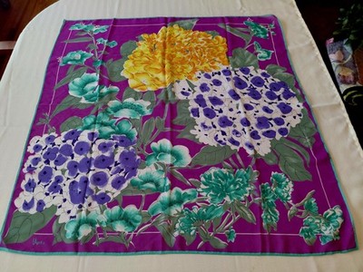 Vtg 1970s Vera Neumann Hydrangea Polyester Scarf 31'' Sq Rolled Edge Korea VGUC