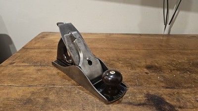 Stanley Bailey No 4 1/2 C Hobel. Typ 9, Wellsohle. Made in USA.