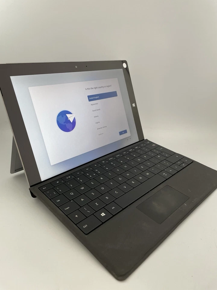 Microsoft Surface 3 64GB 128GB SSD Intel x7-Z8700 Windows 11 With Keyboard - Image 2 of 4