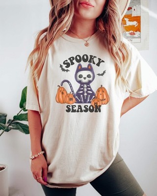 Comfort Colors Tshirt, Spooky Season Shirt Halloween Shirt Cat Shirt Halloween C