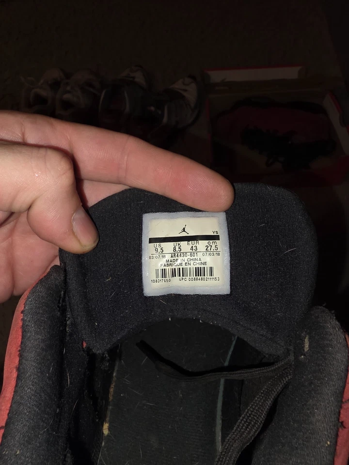 Jordan Jumpman Swift 6 Gimnasio Rojo/Negro AA4301-601 Talla 9.5 - Auténtico, Usado con Foto 3 de 4