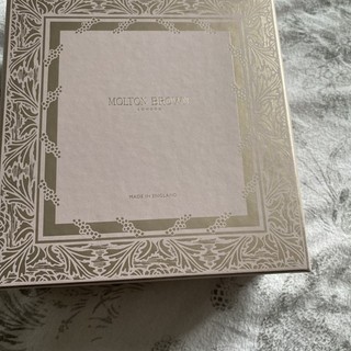 Molton Brown Empty Gift Box