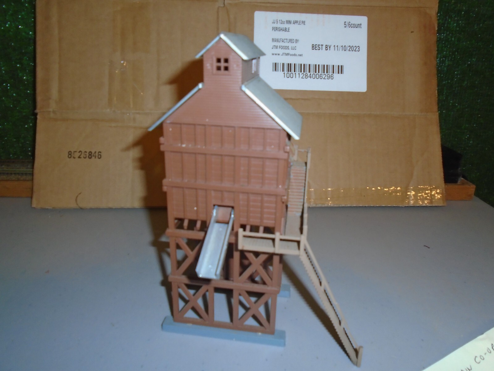 Tyco HO Scale Buildings Co Op Elevator Plastic eBay