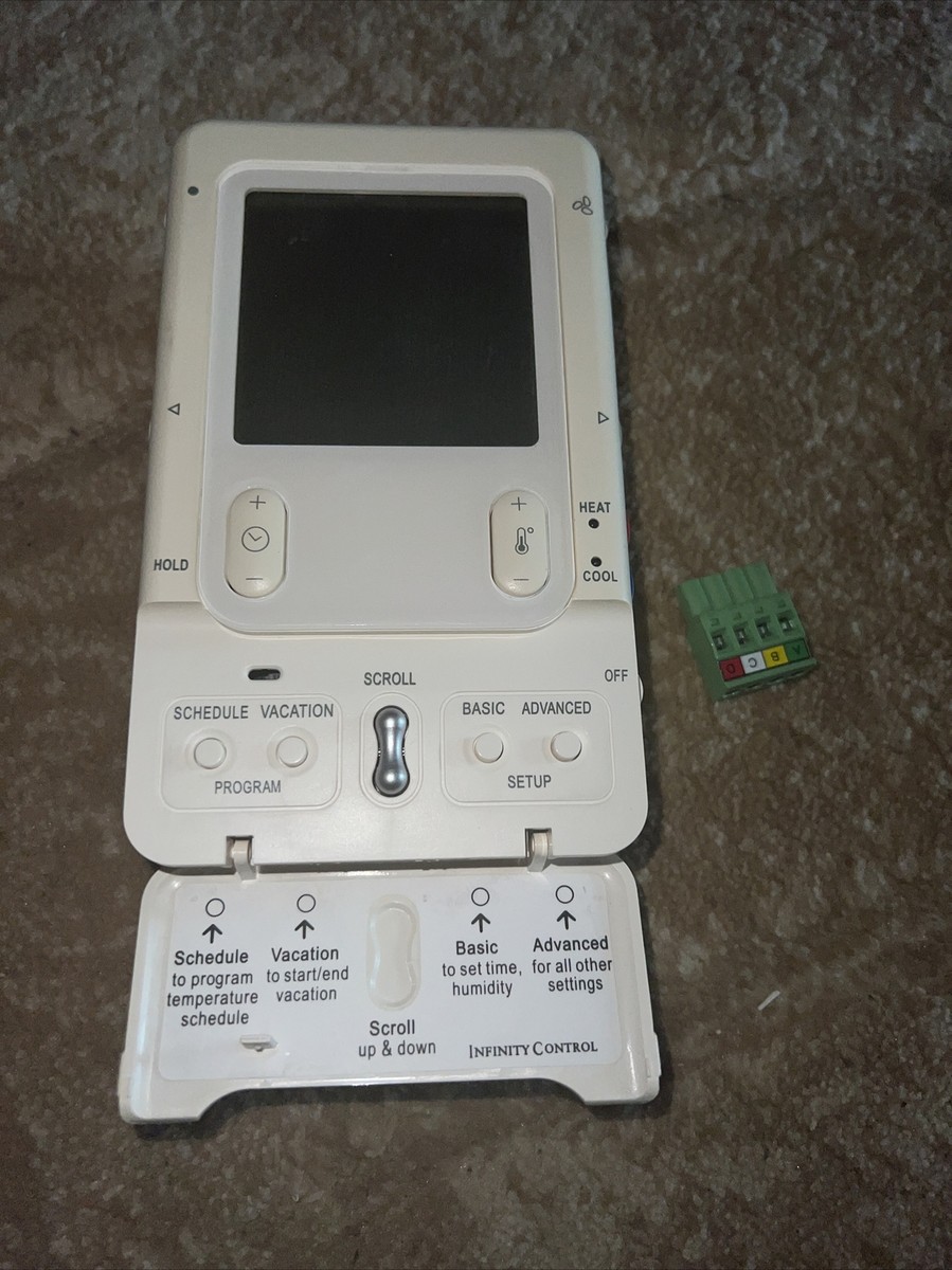 Carrier~Infinity~SYSTXCCUID01-B~Programmable Digital Thermostat