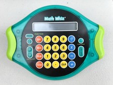 EDUCATIONAL INSIGHTS MATH WHIZ HAND HELD ELECTRONIC TOY GAME/CAL EI-8899 GREEN
