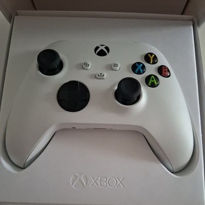 Xbox Wireless Controller Robot White OVP sehr guter Zustand
