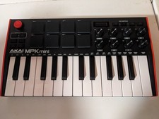Akai Professional MPK Mini 25-Key USB MIDI Keyboard Controller with Box
