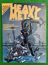 HEAVY METAL Magazine 1977 #1 FIRST ISSUE Near Mint w/Insert CLOSE-UP PHOTOS NM