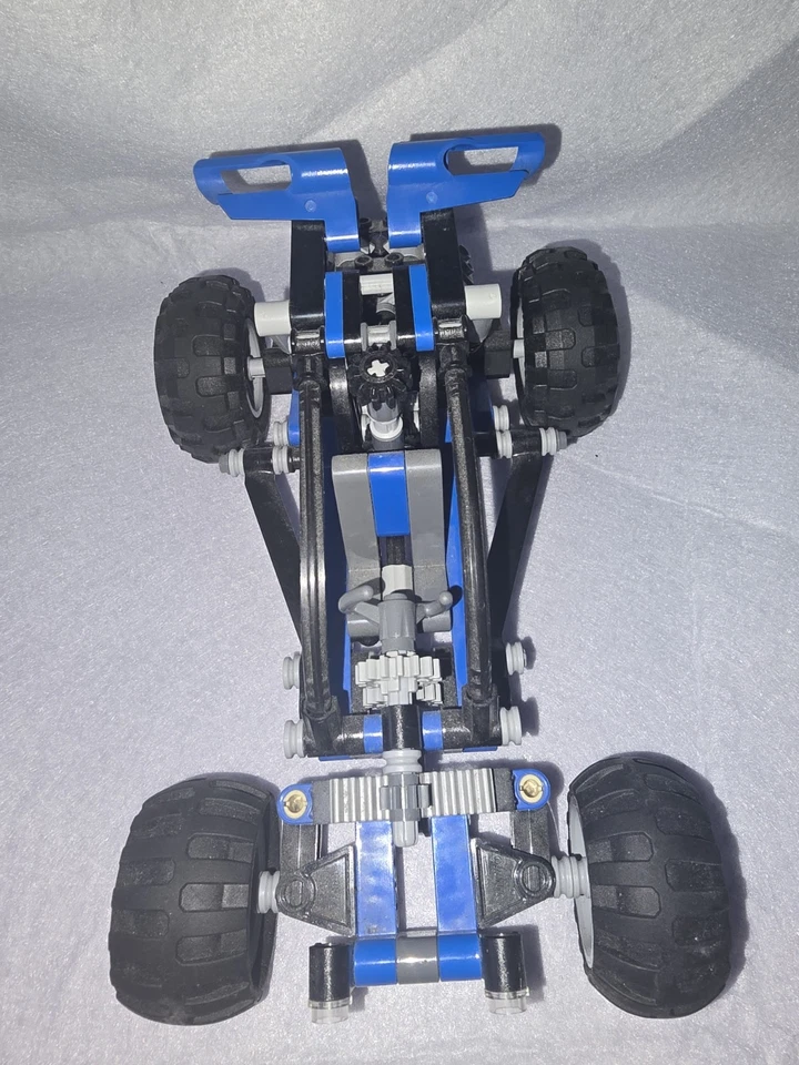 LEGO Technic 8296 Dune Buggy, photo 4 of 5