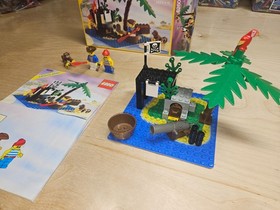 Lego 6260 Shipwreck Island 100% Complete with Instructions & Box Pirates 1989