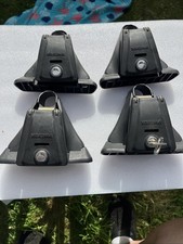 Set Of 4 - Yakima Q-towers Roof Rack Towers For Round Bars With Locks Key