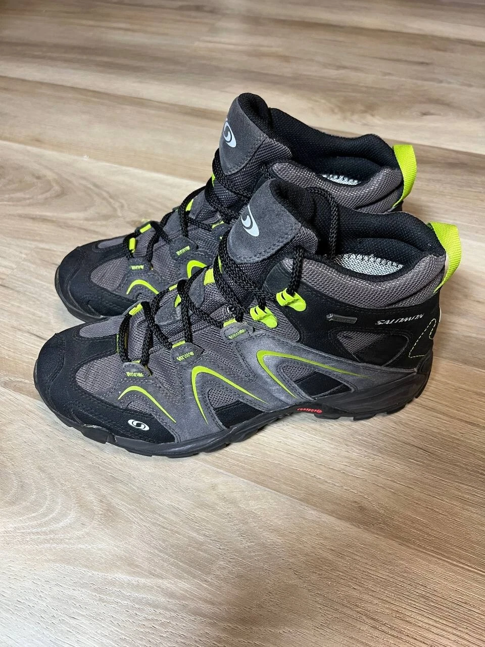 Scarpe da trail Salomon Gore Tex montagna outdoor taglia 8 dal 2014