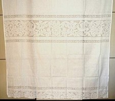 Pregiata tenda in lino con ricamo sfilato siciliano a mano 