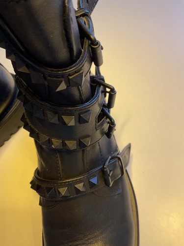 Inuovo Stiefeletten schwarz Gr.38 Nieten und Schnallen wie neu - Bild 4 von 5