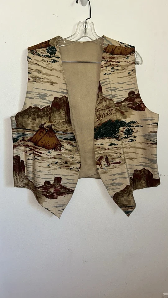 Vintage Unbranded Handmade Western Pattern Vest See Measurements - Image 2 of 4