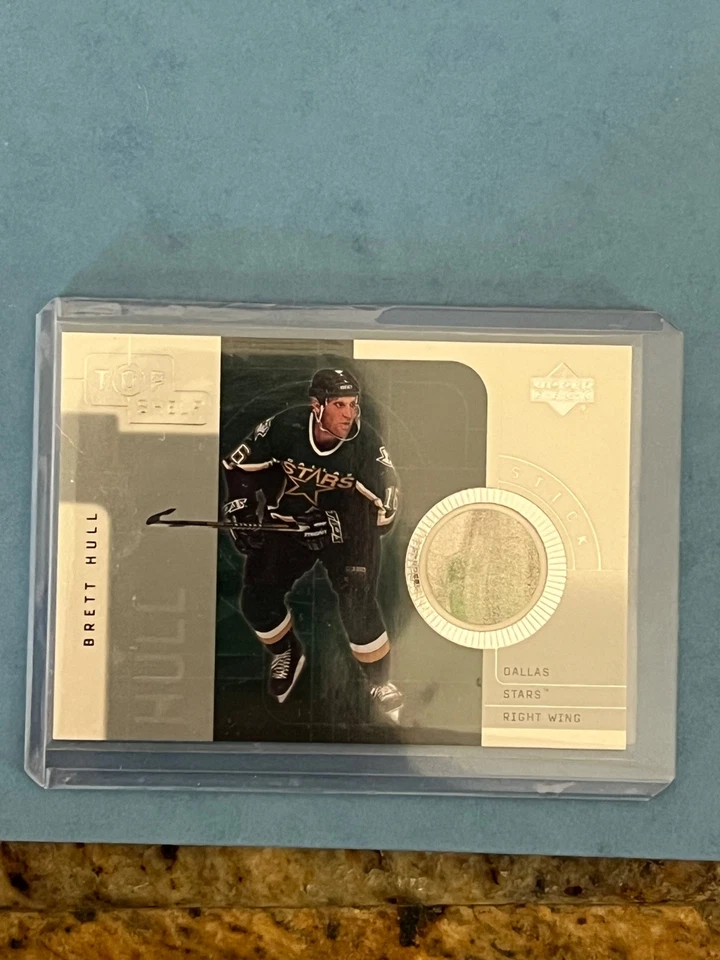 BRETT HULL  2001-02 UD TOP SHELF GAME USED STICK CARD  SWEET ! - Image 3 of 3