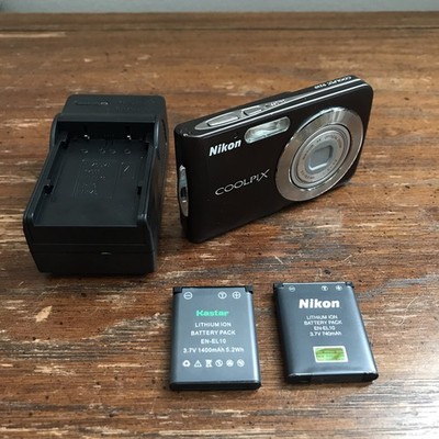 Nikon COOLPIX S210 Digital Camera 8.0MP 3X Optical Zoom Black - Tested
