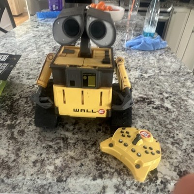 Disney Pixar WALL-E Remote Control Robot Toy Yellow Gray Black