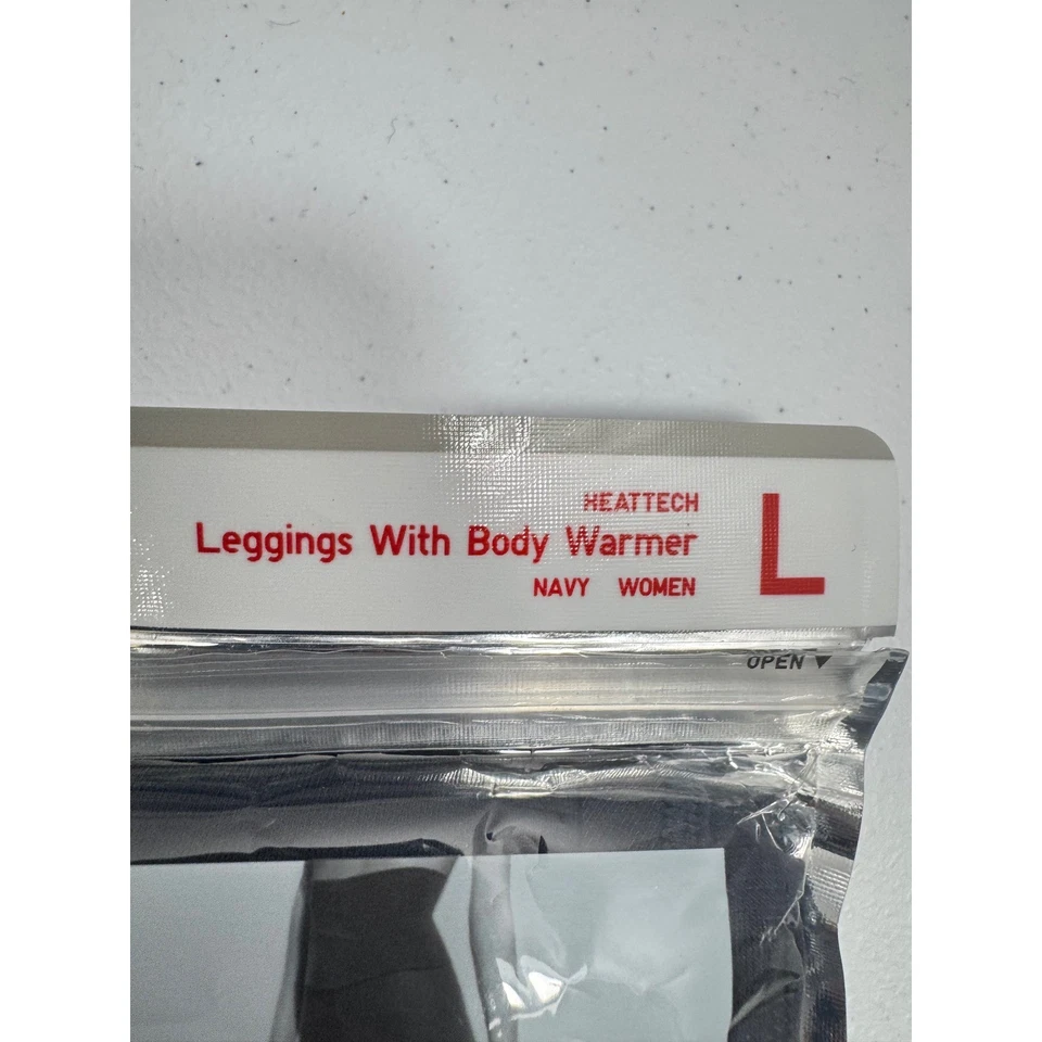 Leggings Uniqlo Heattech com aquecedor de corpo preto feminino tamanho M G pacote OLDSTOCK - Imagem 3 de 4