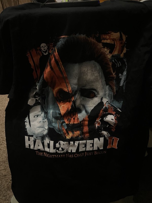 Halloween II T- Shirt Black Size 2 XL Michael Myers Graphic Tee Universal City