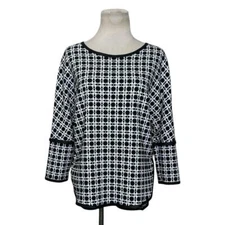 Max Studio black white floral 3/4 sleeves knit tunic top size small
