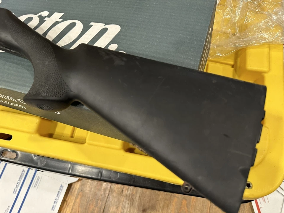 Remington 700 Short RUM Stock HOGUE Stock sin culata Foto 2 de 4